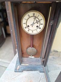 Orologio a pendolo con chiave anni 70