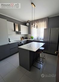 TRICAMERE DI AMPIE METRATURE BISERVIZI A VILLAVERL