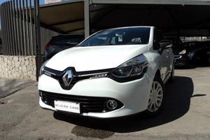 RENAULT Clio 1.2 75CV GPL 5 porte Costume Nation