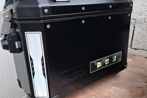 Coppia di valigie givi trekker Outback  37 / 37 