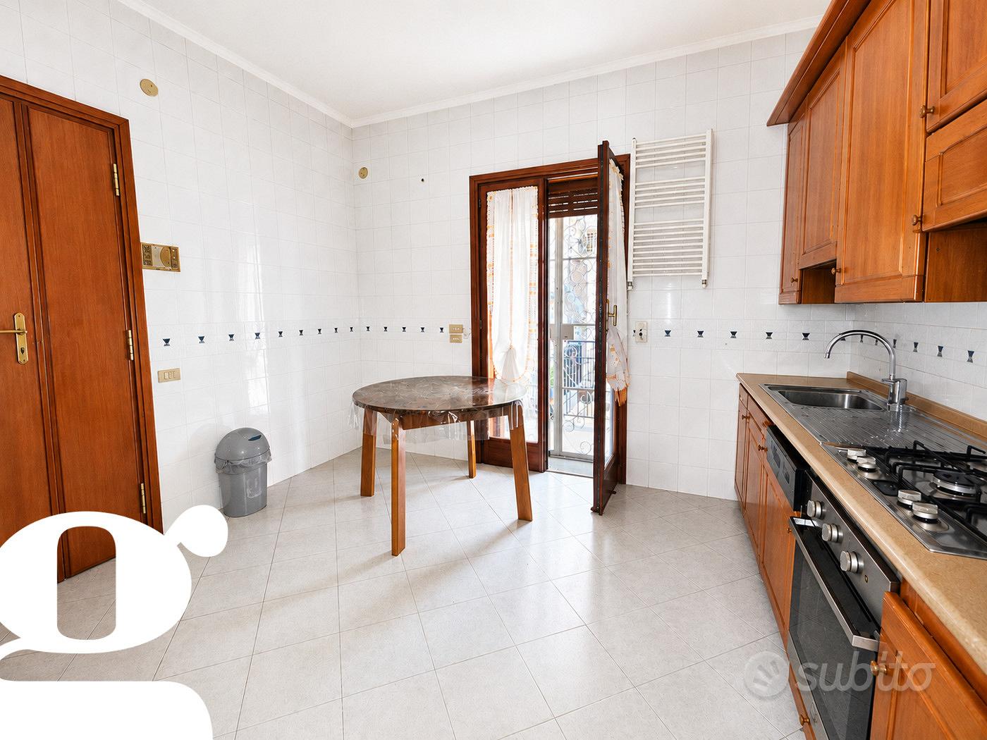 Apartment in Napoli, Colli Aminei, Municipalità 3 - Vista 4