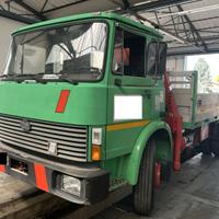 Camion Fiat 140 - OM con gru Fassi