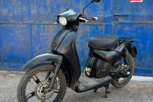 Scarabeo 50 Aprilia 2005