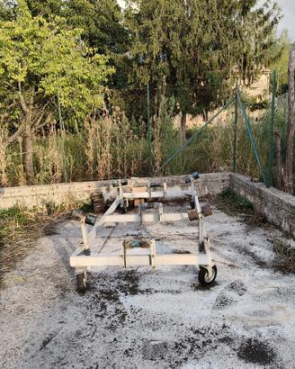 Invaso - carrello stazionamento