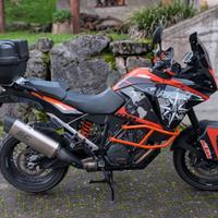 KTM 1050 ADVENTURE S