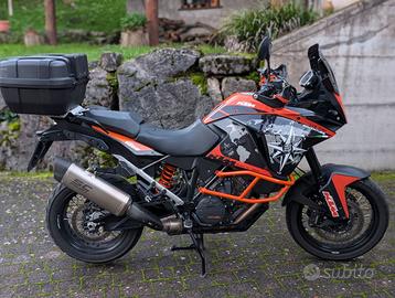 KTM 1050 ADVENTURE S