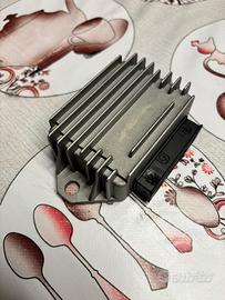 regolatore di tensione 12v per accensione vmc