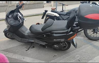 Suzuki Burgman 