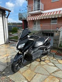Yamaha Xmax 125