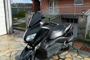 Yamaha Xmax 125