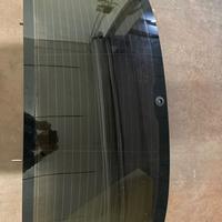 Lunotto audi a4 avant 8W9845501