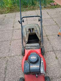 Tagliaerba a scoppio