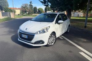 Peugeot 208 PureTech 82 3 porte Allure