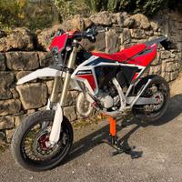Fantic XE 125 2T Racing allestita SM (SuperMotard)