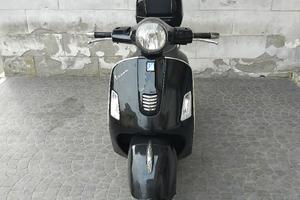 vespa 300