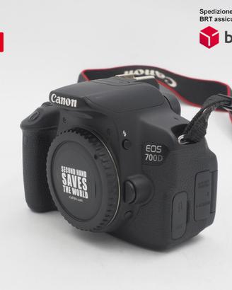 Canon EOS 700D