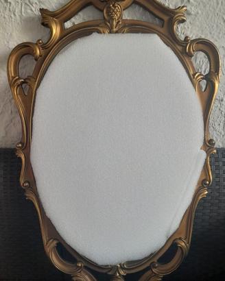 SPECCHIERA OVALE DORATA IN LEGNO - STILE BAROCCO
