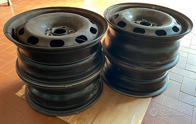 cerchi ferro Golf IV