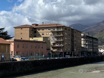 3 LOCALI A SORA