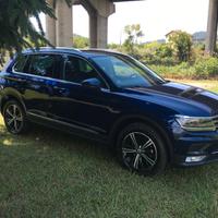 Volkswagen Tiguan 2.0 TDI SCR 4MOTION Executive Bl