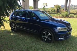 Volkswagen Tiguan 2.0 TDI SCR 4MOTION Executive Bl