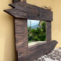 Specchio in legno artigianale