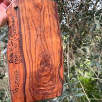 Tagliere di ulivo naturale personalizzabile