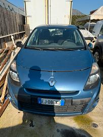 RENAULT CLIO 2011