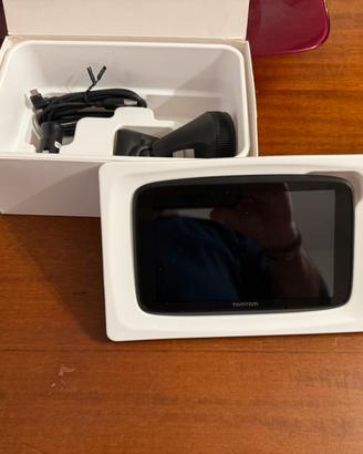 Navigare Saretellitare Tom Tom 620 Go MUOVISSIMO.