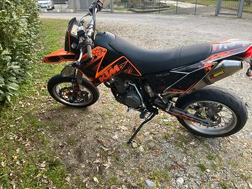 Ktm 640 lc4 supermotard
