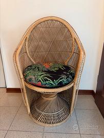 Poltrona in rattan intrecciato