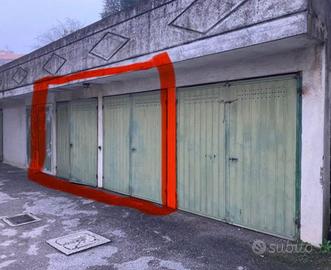 MONFALCONE: Centralissimi n. 2 GARAGE
