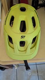 Casco rockrider giallo