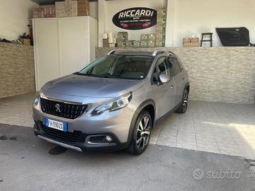 Peugeot 2008 1.2 benzina 2017