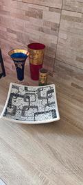 piatto in ceramica bicchieri vetro 