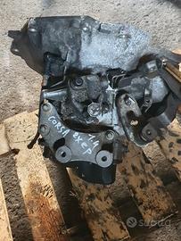 cambio manuale 5 m corsa 1.4 benzina 