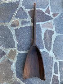 Antica pala in legno per granaglie