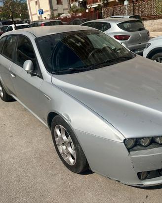 Alfa Romeo 159 Sportwagon 1.9 JTDm 150 CV