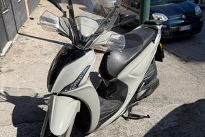 Kymco People S