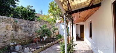 Casa campidanese in centro