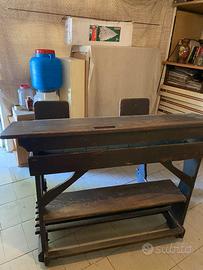 banco scolastico d'antiquariato