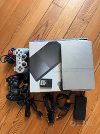 Playstation 2 con 25 giochi e 2 controllorer