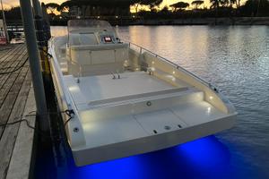 Natante no targato iguana 35 motoscafo walkaround