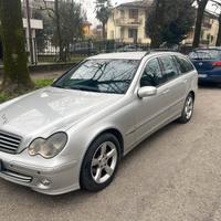 Mercedes C 220 station wagon