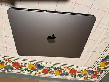 Apple Macbook air m2 space gray