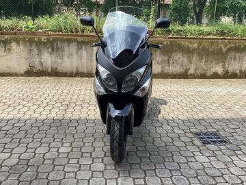 Tmax 500 2008