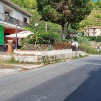 NEGOZIO A MONTECORICE