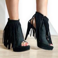 (Tacchi alti) Scarpe donna usate stivaletti aperti