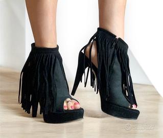 (Tacchi alti) Scarpe donna usate stivaletti aperti