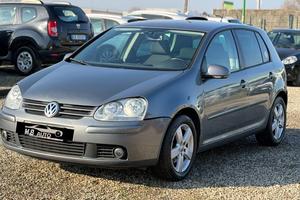 Volkswagen Golf 1.4 75 CAVALLI NEOPATENTATI